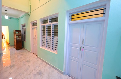 White Town Casa | Spacious 5-bedroom house in phenomenal Pondicherry with AC, WiFi