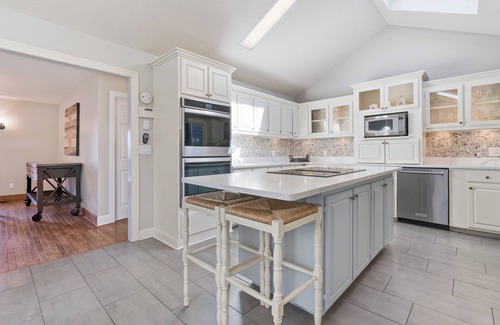 Lula Casa | Spacious 5-bedroom Lake House oasis in charming Lula
