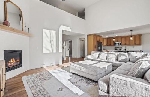 Meridian Casa | Spacious 5-Bedroom Retreat with Pool Access
