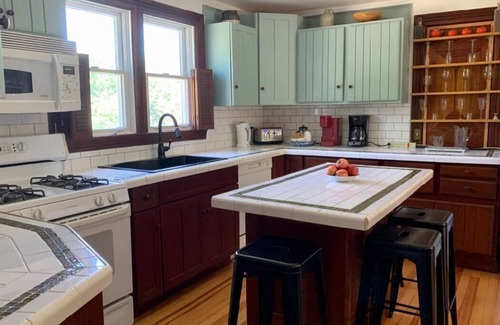 Bar Harbor Casa | ¡Nuevo listado! Casa histórica del capitán de mar cerca de la costa y Acadia
