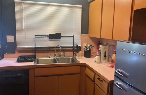 Glen Carbon Casa | Spacious 5-bedroom house in gorgeous Glen Carbon with AC
