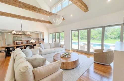 West Tisbury Casa | Spacious 5-Bedroom New House w/ Pool, Spa, Access to Tennis & Deep Bottom Pond