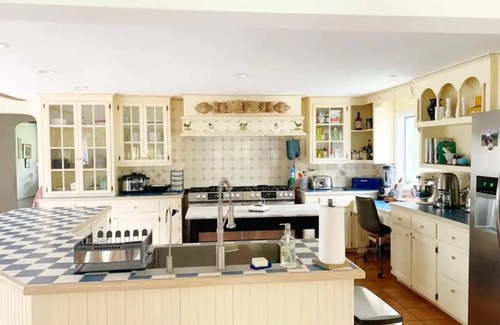 Prattsville Casa | Spacious 5bd/3ba Catskills House w Pool, River/Lake Access, WiFi, A/C & Gameroom