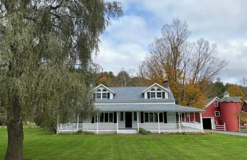 Prattsville Casa | Spacious 5bd/3ba Catskills House w Pool, River/Lake Access, WiFi, A/C & Gameroom