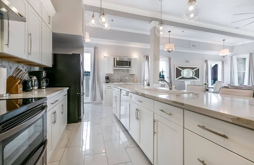 Faubourg Lafayette Condominio | Spacious 5BD Penthouse in NOLA