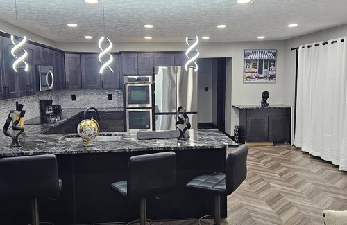 Fairfield Casa | Spacious 5BR + Office Fairfield Oasis w/Pool & Decks