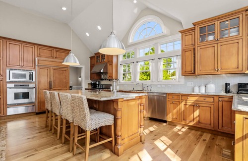 Old Greenwich Casa | Spacious 5BR Old Greenwich Village Home - Walk/Bike to Beach, Train to NYC