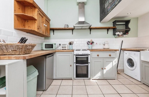Horfield Casa | Spacious 6-bed Family Retreat Bristol