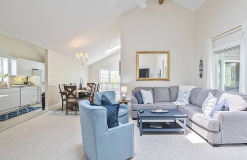 West Cape May Casa | Spacious 6-Bedroom Home near Cape May Beaches