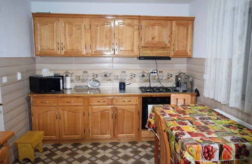Calatele Chalet De Esquí | Spacious 6-bedroom chalet in marvelous Călățele near Beliș with WiFi
