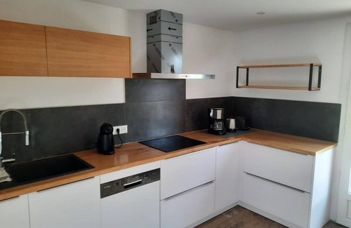 Rongeres Cabaña | Granja espaciosa con jardín de 6000m2, chimenea, 6 habitaciones y todas las comodidades incluidas