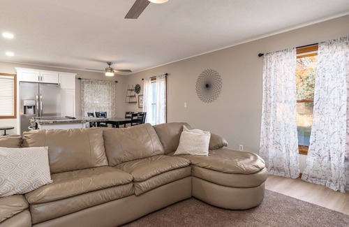 Lafayette Casa | Spacious 6 Bedroom House Minutes from Purdue