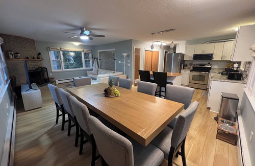 Littleton Casa | Spacious 6-bedroom house with AC, WiFi in enjoyable Littleton