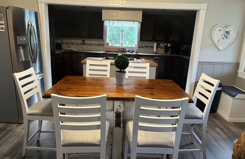 Tionesta Casa | Spacious 6 bedroom home in the heart of Tionesta!