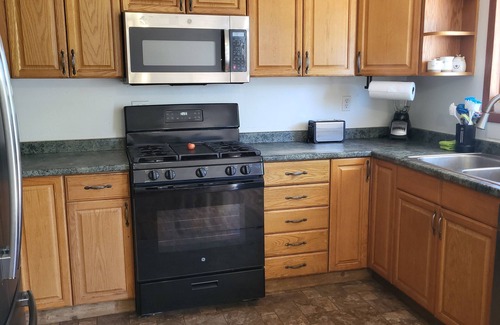 Laramie Casa | Spacious 6-bedroom Tree Area Getaway