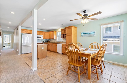 North Beach Haven Casa | Amplio 6br Oceanside Home. Cerca de todo en Beach Haven.