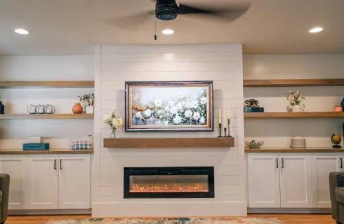 Washington Casa | Spacious 6BR Family Retreat Sleeps 16 Near Zion