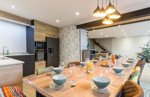 Dragey-Ronthon Cabaña | Casa espaciosa con 6 habitaciones, jardín y cerca de la playa