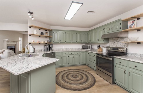 Fluker Casa | Spacious 6BR House - Secluded, Nature-Filled - Near New Orleans & Baton Rouge
