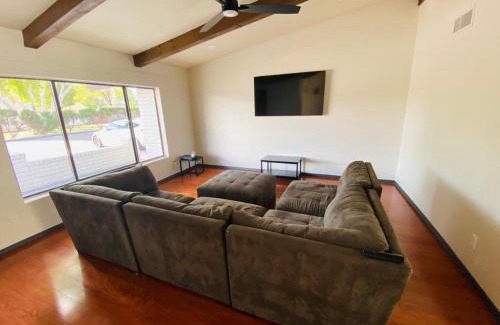 Devonshire Estates Casa | Spacious 6br Wprivate Pool, Bbq In Mesa!