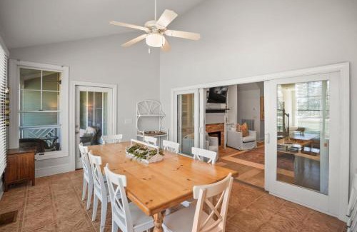 Saint Helena Island Casa | SPACIOUS 7 Bedroom 55 Bath on Ocean Creek Golf Course!