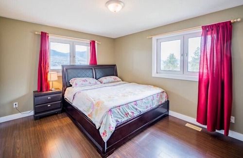 Okanagan-Similkameen Casa | Spacious 7BD&3BA House near Okanagan falls