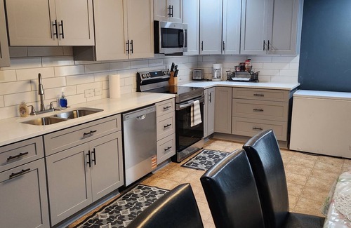 Lilburn Casa | Spacious 7BR Home in Lilburn - Metro Atlanta