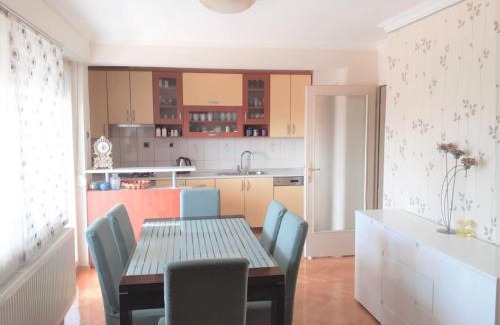 Ljubuski Apartamento | Spacious 80m2 Apartment in the Center