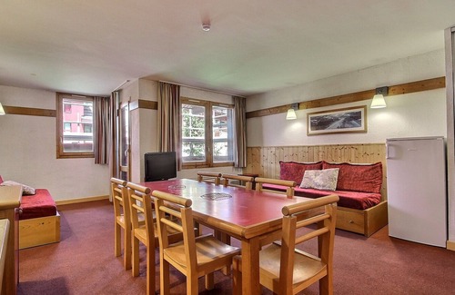 Plagne 1800 Apartamento | Amplio apartamento para 8 personas en Plagne 1800 con balcón