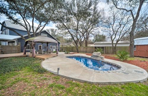 Gonzales Casa | Spacious Abode, Walk to Texas Heroes Square!