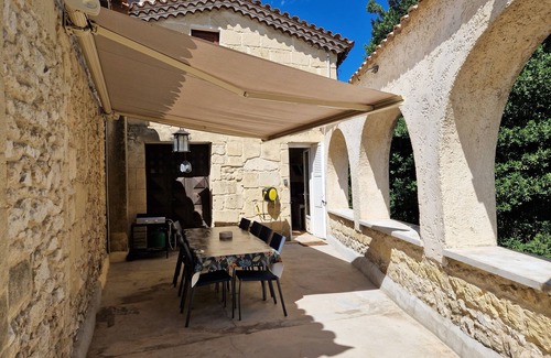 Sommieres Casa | Le Gîte Mathis 105m²: aire acondicionado, piscina y jardín - Sommières