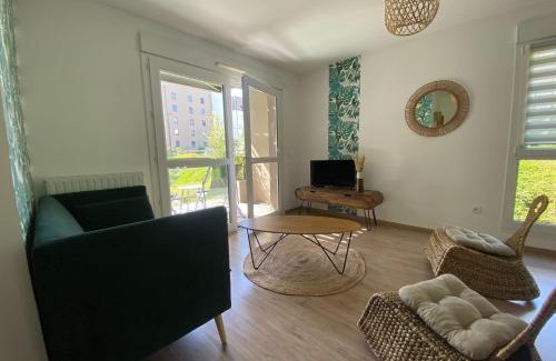 Herouville-Saint-Clair Apartamento | Spacious and bright nest in Hérouville-saint-Clair