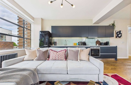 Hoxton Apartamento | Spacious and Bright Apartment by Tech City