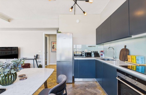 Hoxton Apartamento | Spacious and Bright Apartment by Tech City