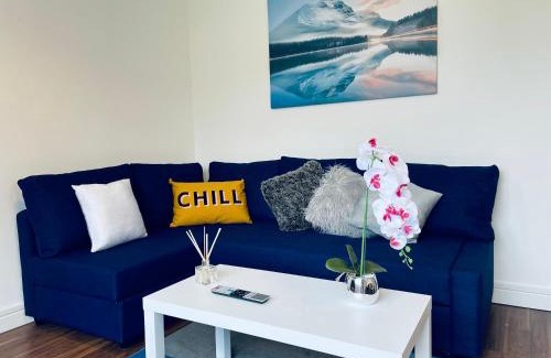 Hinckley Apartamento | Spacious and Bright 2 Bedroom Apartment, Sleeps 6, 1st Floor with Free Parking, Business and Leisure by Jesswood Properties