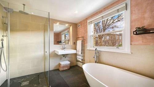 Maida Vale Apartamento | Spacious and Bright 4 Bedroom Flat