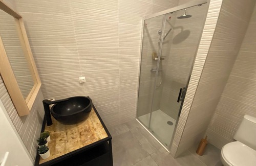 Le Bouscat Apartamento | Spacious and bright apartment with large terrace and loggia