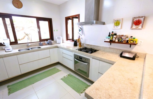 Atalaia Casa | Spacious and cozy house, close to the beach