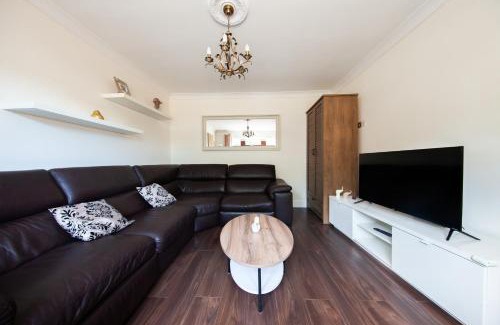 Swords Apartamento | Spacious and convenient 3 bed property in Swords