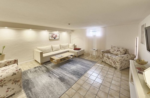 Gramsham Condominio | Spacious and cozy 2 room apartment, near Alz and Chiemsee