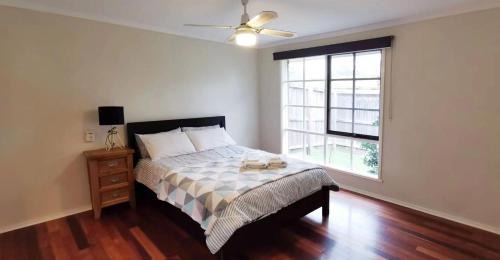 Wantirna South Casa | Spacious and cozy home next to Glen Waverley