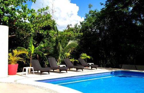 Playacar Casa | Spacious and elegant vacation home for 6 people in a private condominium