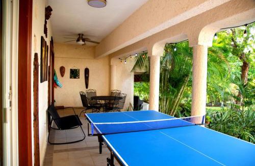 Playacar Casa | Spacious and elegant vacation home for 6 people in a private condominium