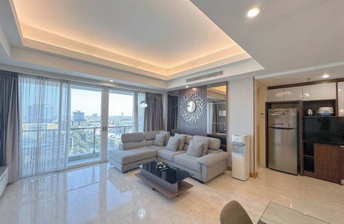 Surabaya Apartamento | Spacious And Elegant 2Br At One East Penthouse & Residence Apartment