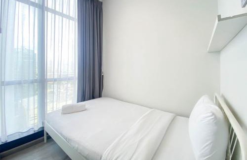 Bendungan Hilir Apartamento | Spacious and Elegant 3BR at Sudirman Suites Apartment By Travelio