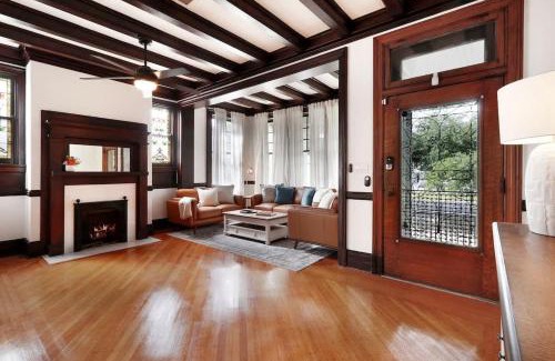 Mid-City Casa | Spacious and Elegant Family Home in Mid-City