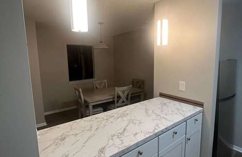 Huntsville Apartamento | Spacious and Fully Renovated 2 BR, 1 RR