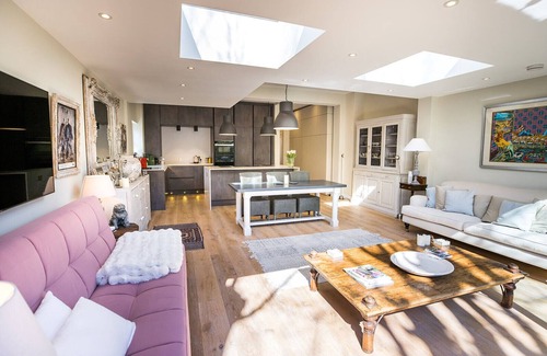 Thamesfield Apartamento | Spacious and luxurious swanky London pad perfectly located for exploring London
