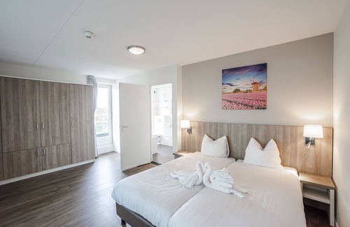 Merenwijk Apartamento | Spacious and luxurious apartment - Kaag Resort (29)
