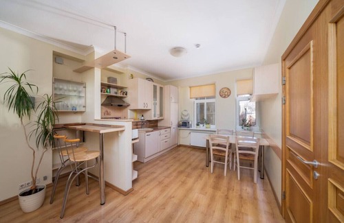 Maskavas Forstate Apartamento | Spacious and sunny apartment